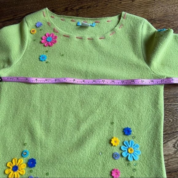 Vintage Y2K wool flower embroided sweater - Picture 6 of 8